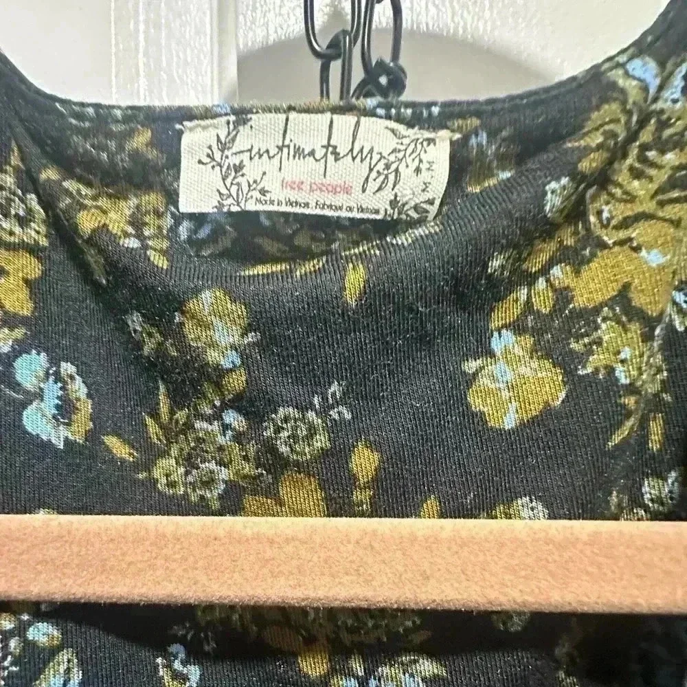Free People Printed Turnt Bodysuit Plunge V-Neck Black Size Medium NWOT